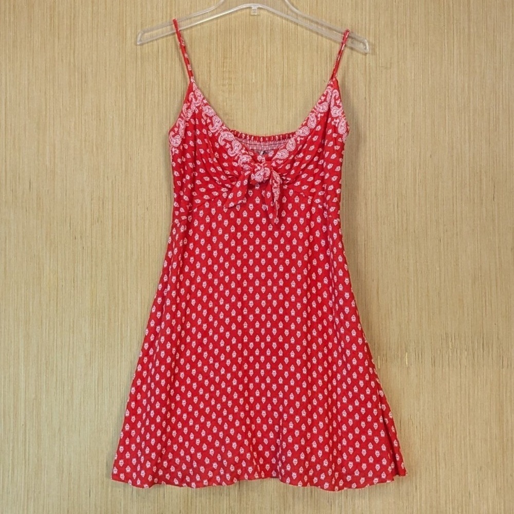 Gianni Bini Mini Dress Womens 6 Red Paisley Tie Front Western Festival Retro NWT